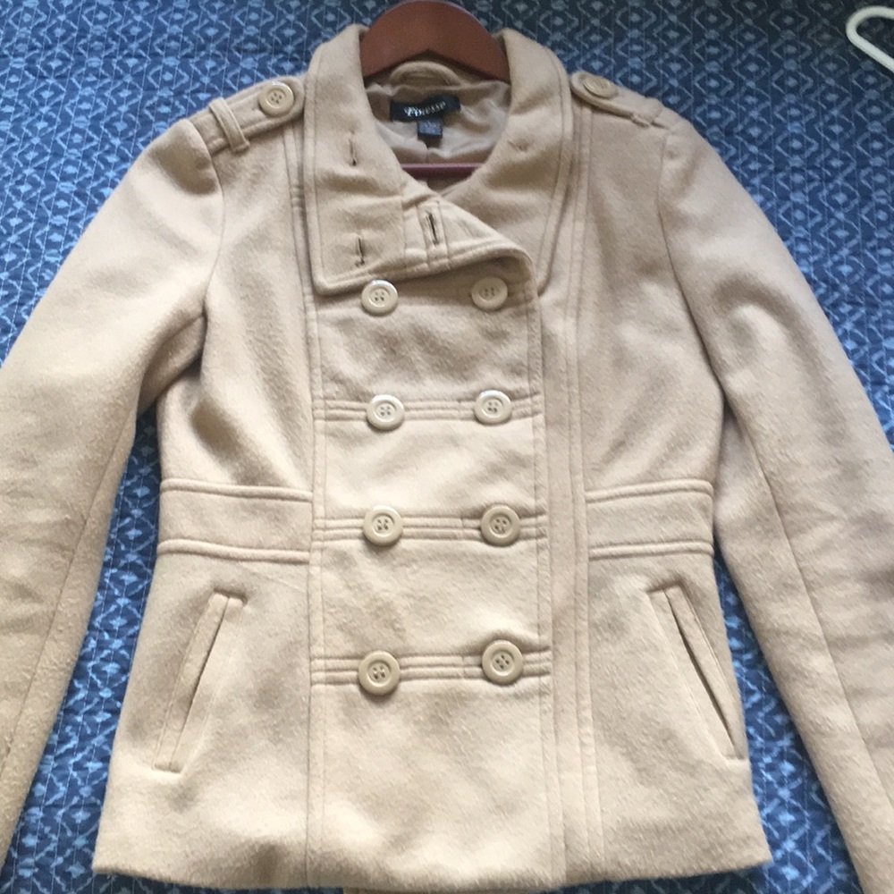 Tan coat, size small